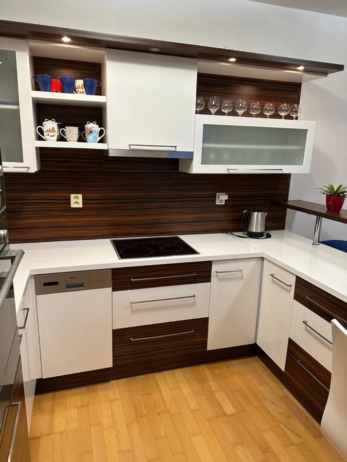 Apartments Spacilova Nearly Center Komarov Ngoại thất bức ảnh